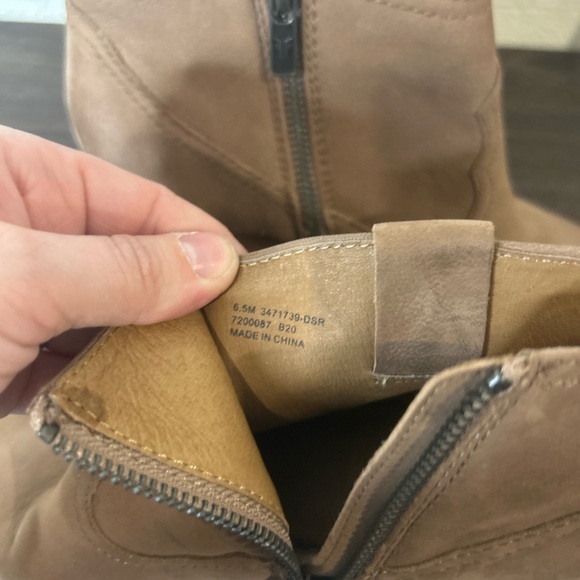 Frye Reina Western Booties, size 6.5. - Picture 9 of 9